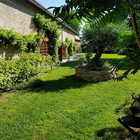 Domaine Des Maillets Bed & Breakfast Blot-l'Eglise Bagian luar foto