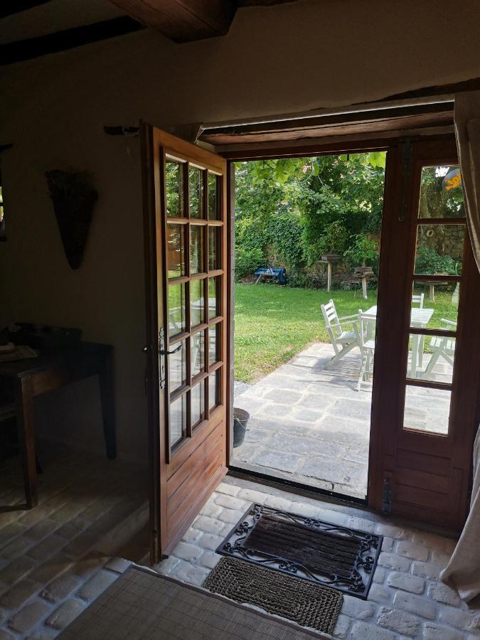 Domaine Des Maillets Bed & Breakfast Blot-l'Eglise Bagian luar foto